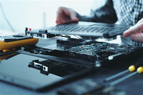 Refurbished Electronics .